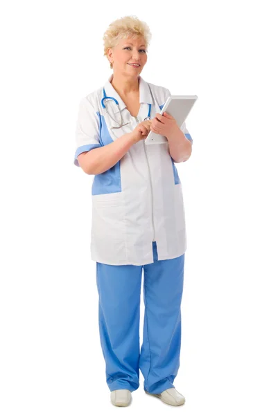 Médico maduro con tableta PC — Foto de Stock