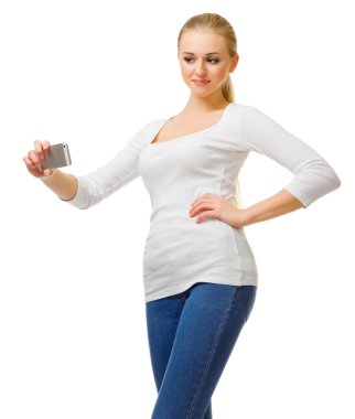 kendilerini cep telefonuyla çekim kız