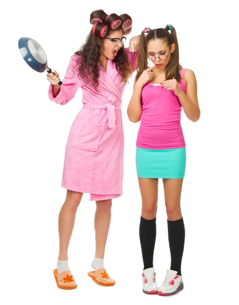 Angry mother yells at her daughter with pregnancy test — Stock Photo, Image