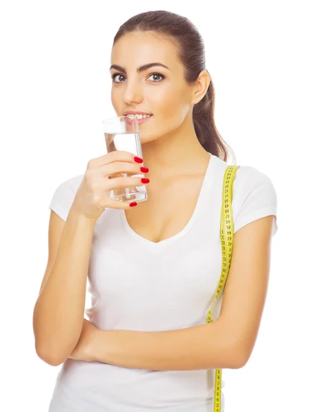 Joven chica sana con vaso de agua — Foto de Stock