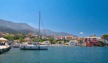 Kefalonia adasındaki Assos köyü.