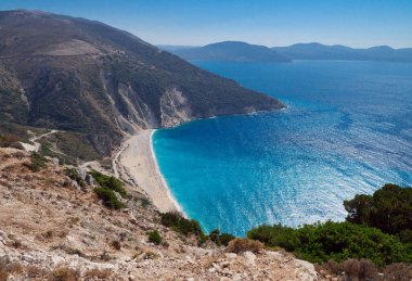 Yunanistan 'ın Kefalonia adasındaki Mirtos plajı