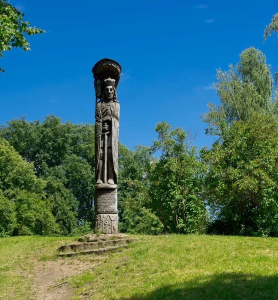 Houten Idool Het Trakai Kasteel — Stockfoto