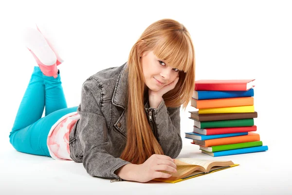 Junges Mädchen mit Büchern — Stockfoto