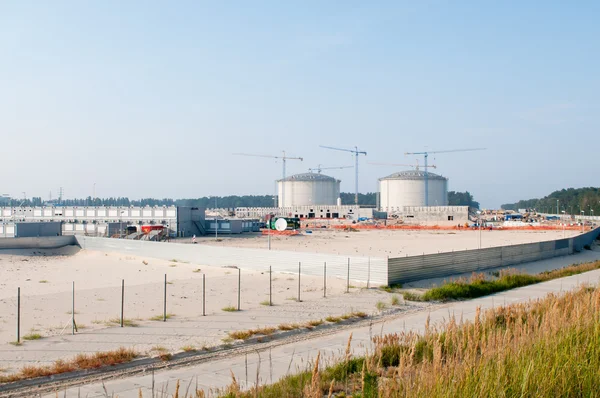 Swinoujscie, polen: 29 august 2012 - bau des lpg terminals in swino — Stockfoto