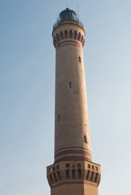 arka plan mavi gökyüzü feneri