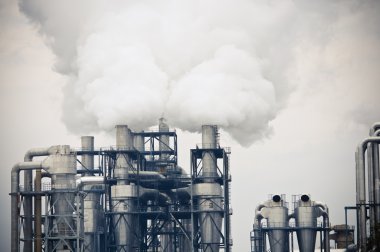 pis duman ve fabrika tarafından üretilen kirlilik