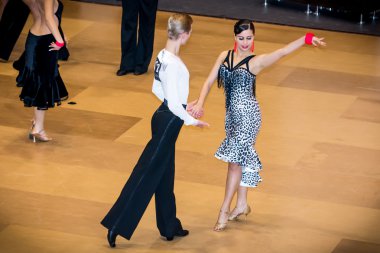 fetih Latin dans dans rakip