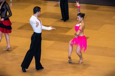 fetih Latin dans dans rakip