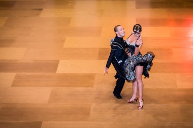 fetih Latin dans dans rakip