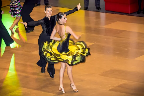 Fetih Latin dans dans rakip — Stok fotoğraf