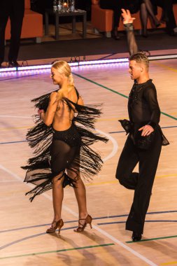 fetih Latin dans dans rakip