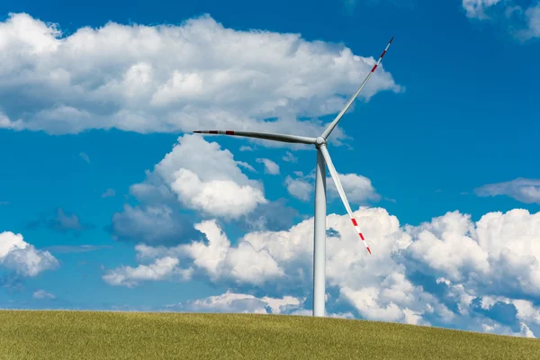Wind farm on rural terrain — Stock Photo, Image