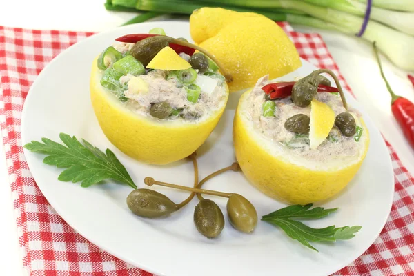 Stuffed Lemons with tuna cream — Stock Photo, Image