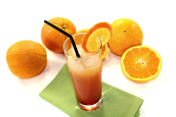 Campari πορτοκαλιού σε ένα ποτήρι — Φωτογραφία Αρχείου