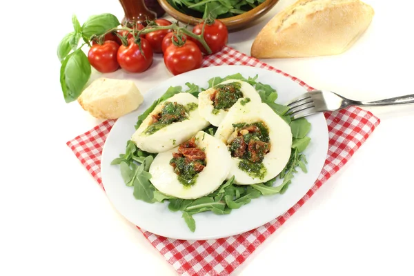 Stuffed mozzarella with basil — Stock Photo, Image