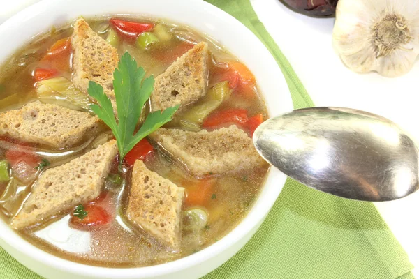 Bread soup with greens — Stock Photo, Image