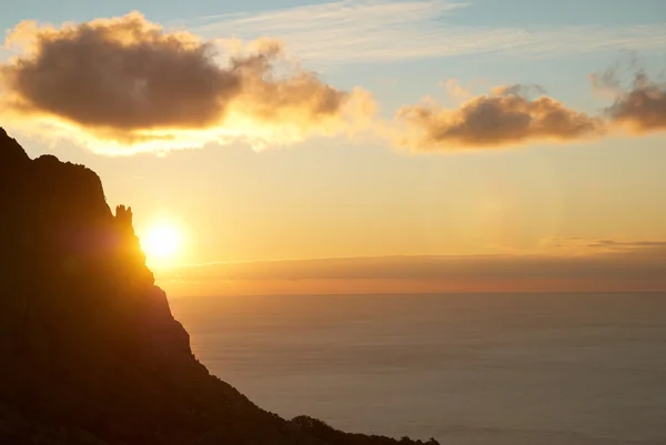 Puesta de sol sobre el mar —  Fotos de Stock