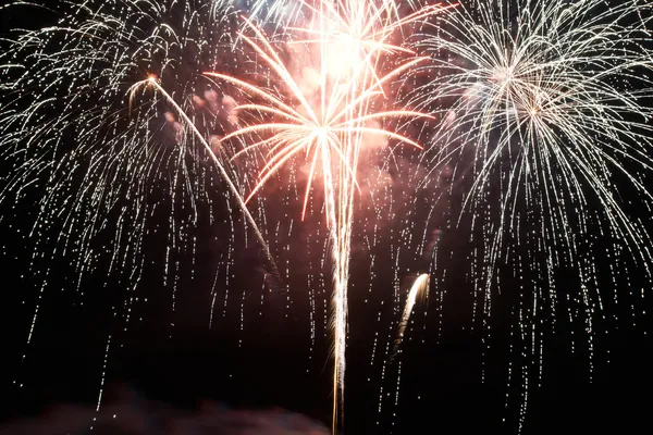 Színes ünnepi tűzijáték — Stock Fotó