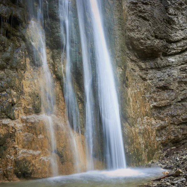 Beautiful waterfall — Stock Photo, Image