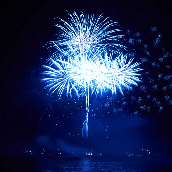 Fuochi d'artificio blu — Foto Stock