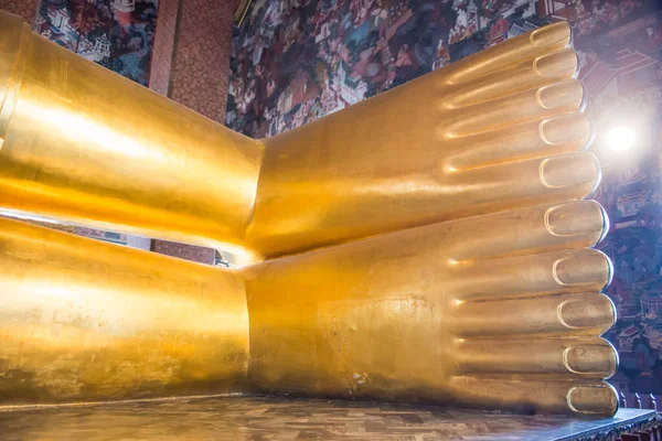 Blick Auf Die Große Goldene Statue Des Liegenden Buddha Tempel — Stockfoto