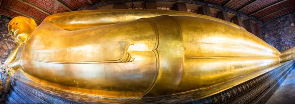 Panorama Grande Estátua Ouro Buda Reclinando Templo Wat Pho Bangkok — Fotografia de Stock