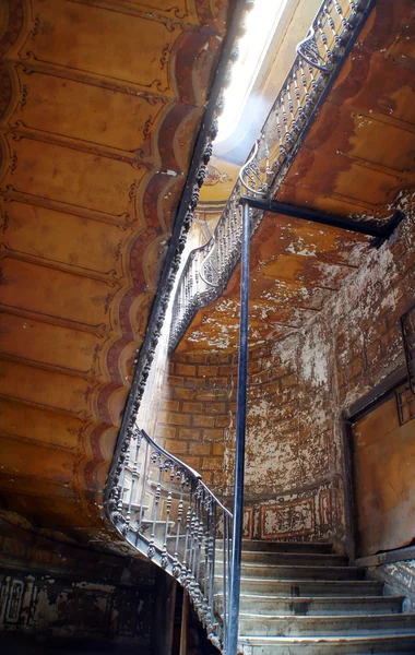 Gammal trappa i tbilisi hus 18-19 århundraden, Republiken — Stockfoto