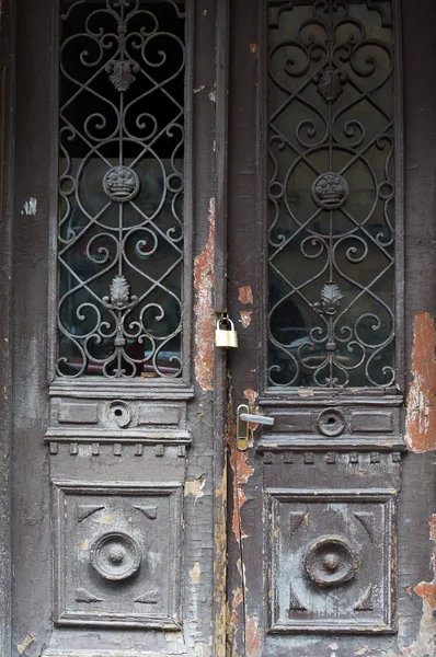 Escadaria velha em casas de Tbilisi de 18-19 séculos, República de — Fotografia de Stock