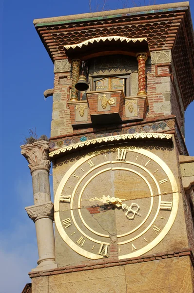 Clock of Tbilisi "Falling" tower, Tbilisi, Republic of Georgia — Stock Photo, Image