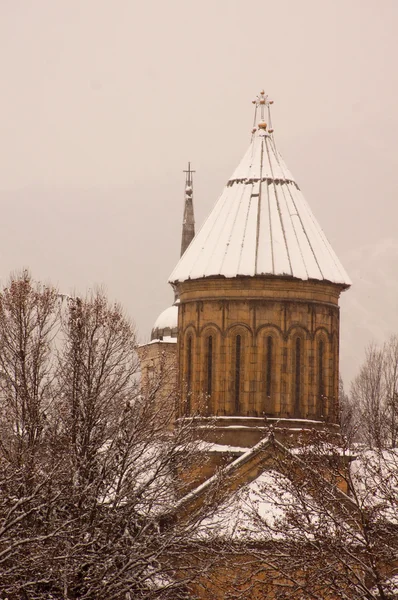 Régi, hóval, Georgia Tbiliszi — Stock Fotó