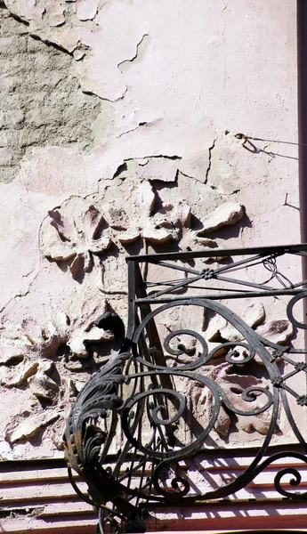 Art-nouveau cepheye Tiflis eski şehirde, geri yüklenen alan — Stok fotoğraf