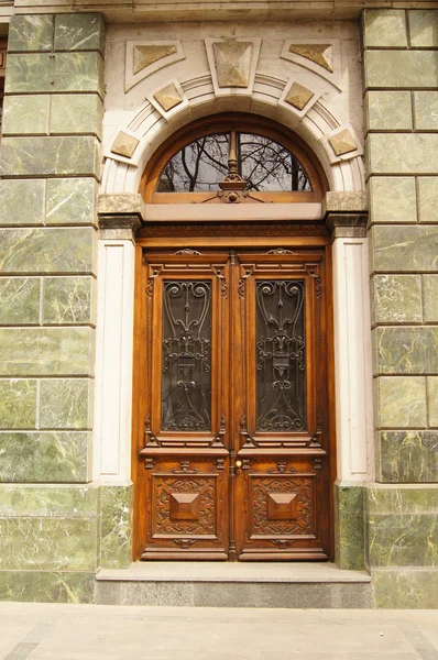 古いドア — ストック写真