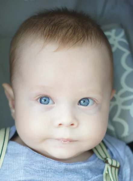 Retrato de menino — Fotografia de Stock