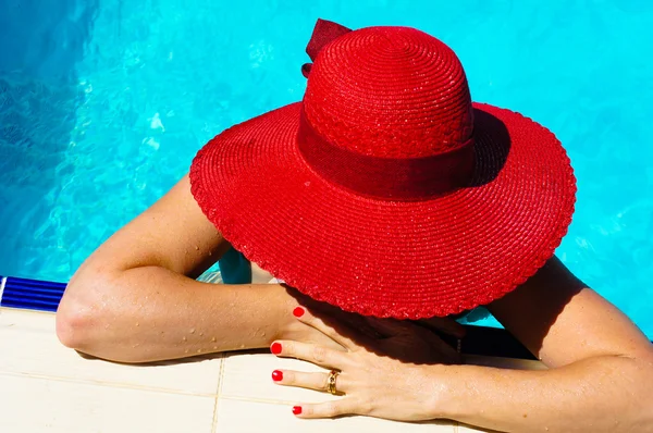 Woman in a pool — Stock Photo, Image