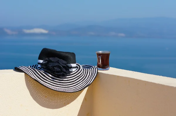 Coffee and hat — Stock Photo, Image