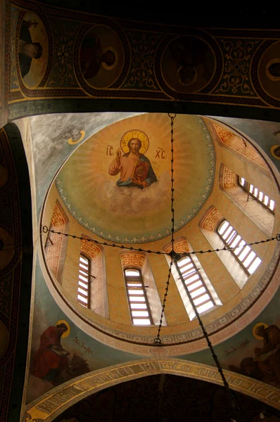 Frescos en la pequeña catedral de Sameba en el Viejo Tiflis — Foto de Stock