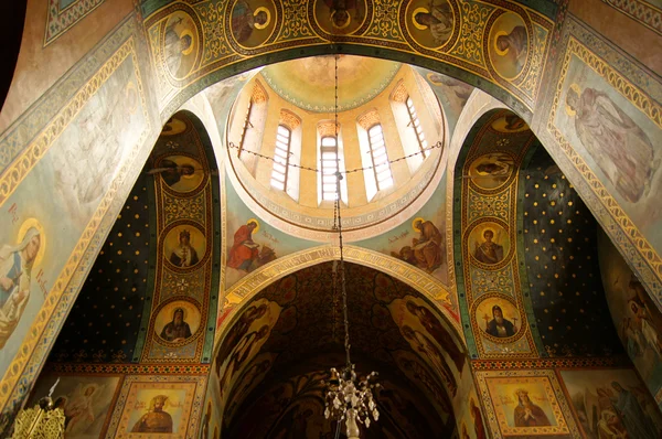Frescos en la pequeña catedral de Sameba en el Viejo Tiflis — Foto de Stock