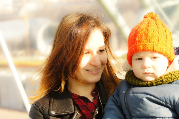 Madre e hijo — Foto de Stock