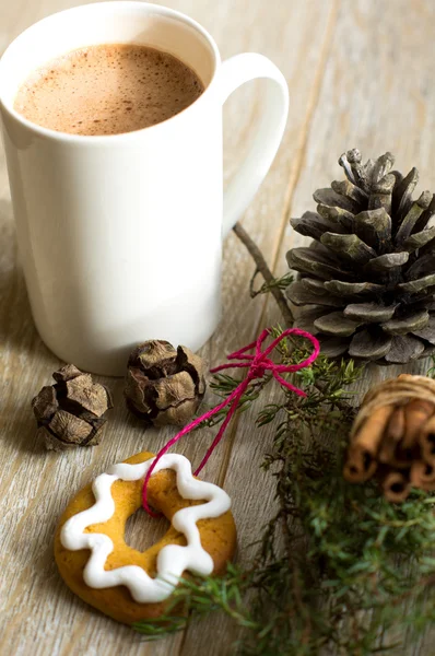 Boisson de cacao dans la tasse — Photo