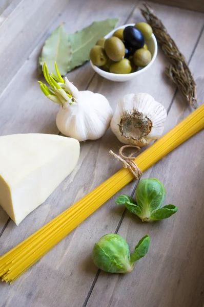 Pasta met olijven — Stockfoto