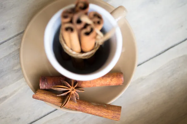 Especias en una taza — Foto de Stock