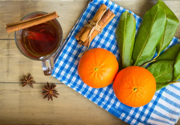 Chá com laranja — Fotografia de Stock