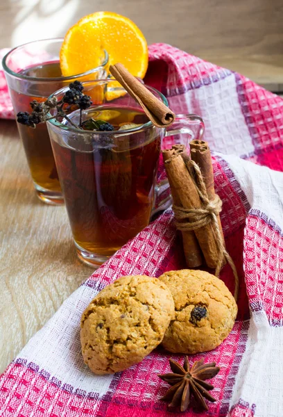 Chá com laranja — Fotografia de Stock