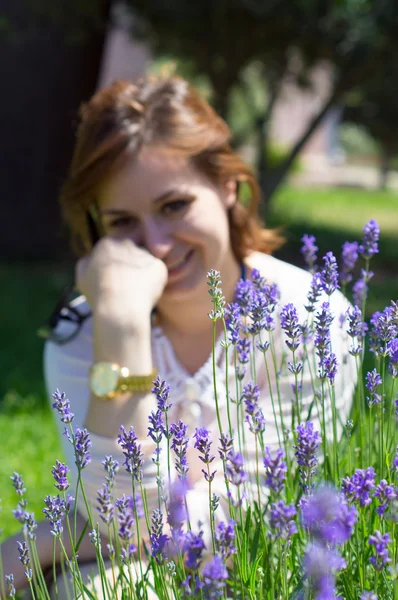 Beautiful woman in lavender field — Stock Photo, Image