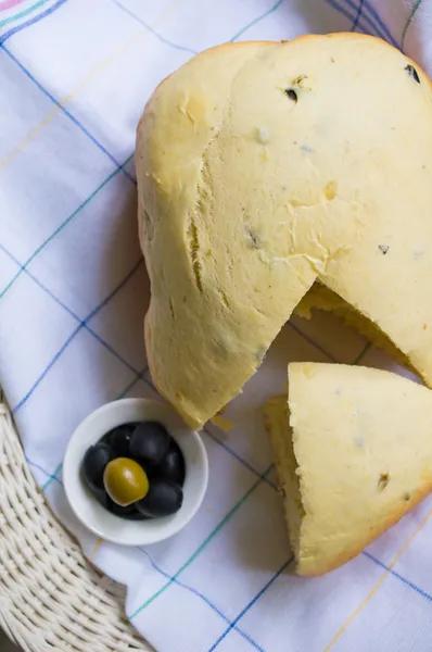 The bread with olives — Stock Photo, Image