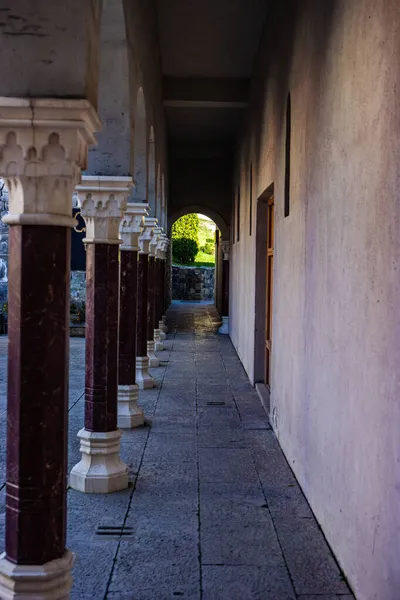 Architettura Del Cortile Interno Del Castello Medievale Della Città Akhaltsikhe — Foto Stock