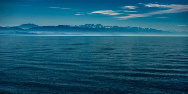Πρωινή Ομιχλώδης Θέα Στο Μπατούμι Μαύρη Θάλασσα Και Βουνά Του — Φωτογραφία Αρχείου