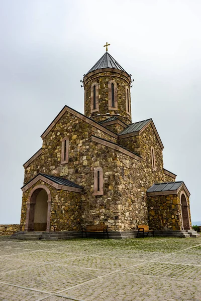 Catedral San Pedro Pablo Cima Colina Sobre Ciudad Bolnisi Región —  Fotos de Stock