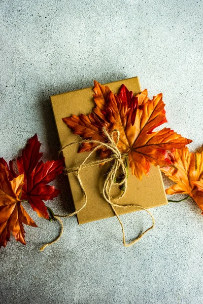 Autumnal Gift Box Wrapping Concept Thanksgiving Holiday Concrete Background — Fotografia de Stock